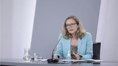 Calviño rechaza el salario mínimo por territorios, como propone Garamendi