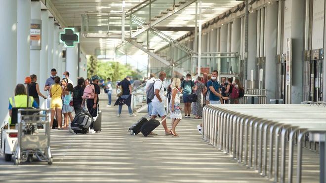 Maroto, 'prudente' con las previsiones turísticas porque quedan 'mercados con restricciones importantes'