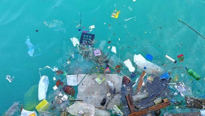 3.700 toneladas de plástico flotan por el Mediterráneo