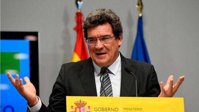El Gobierno propone subir las cotizaciones sociales 'para garantizar las pensiones'