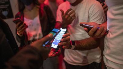 Más de tres mil nuevos positivos en España, con la incidencia subiendo a 53,77 casos