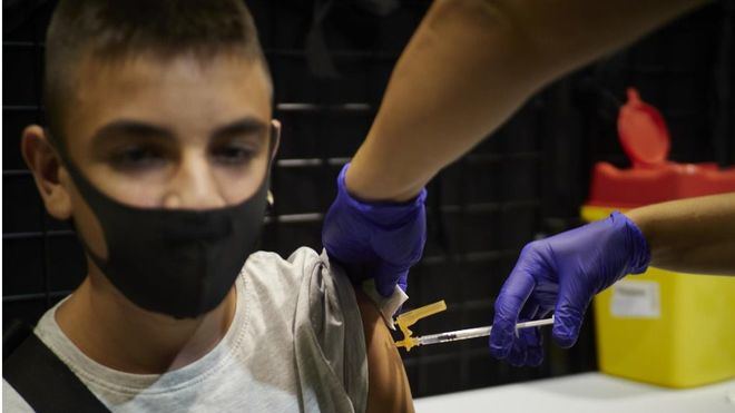 La vacuna de Pfizer para niños está a punto de recibir el visto bueno de la Agencia Europea