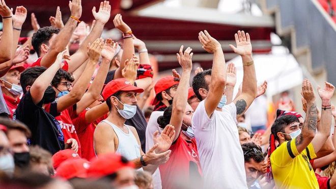 Sanidad y las CCAA acuerdan mantener los mismos aforos en eventos deportivos pese al incremento de contagios