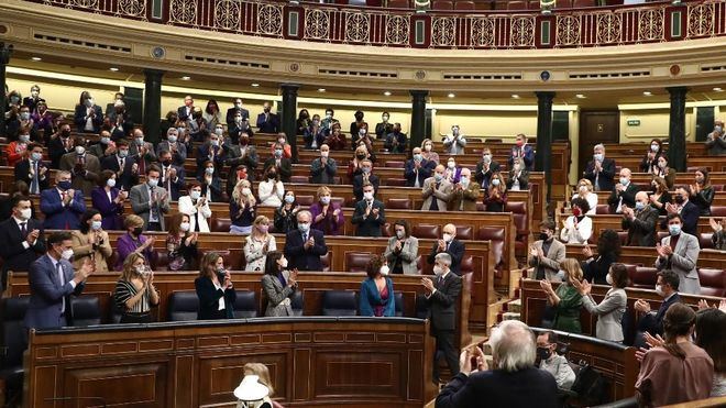 El Gobierno saca adelante los presupuestos con el apoyo de ERC, Bildu y PNV