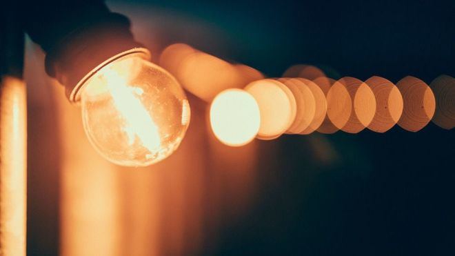 La luz cuesta un 56 por ciento menos que el miércoles de la pasada semana