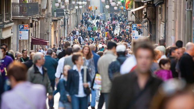 Carburantes, autónomos, electricidad, impuestos... Enero estrena precios y tasas al alza