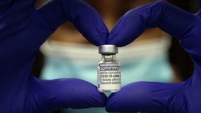 Más de 117.000 nuevos contagios en España, aunque desciende el número de fallecimientos
