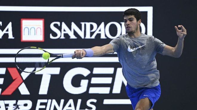 Alcaraz desbanca a Nadal como tenista más joven en acceder al 'top 20'