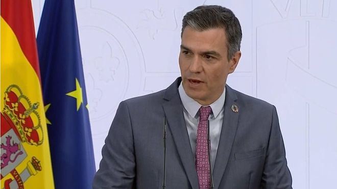 Sánchez cambia de criterio y anuncia que enviará también armas a Ucrania