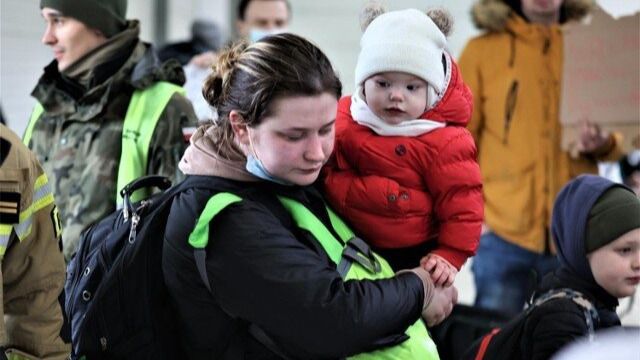SOS Ucrania: el plan de acogida de refugiados en España engloba un total de seis mil plazas