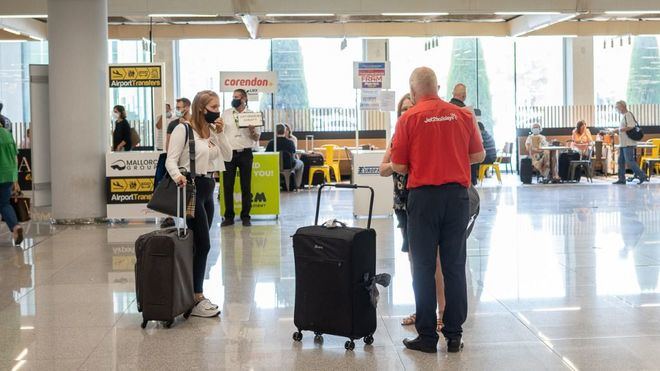 Los turistas europeos tienen previsto aumentar su gasto en viajes durante 2022