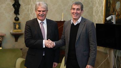 Clavijo pide a Rajoy que participe en la agenda de la RUP