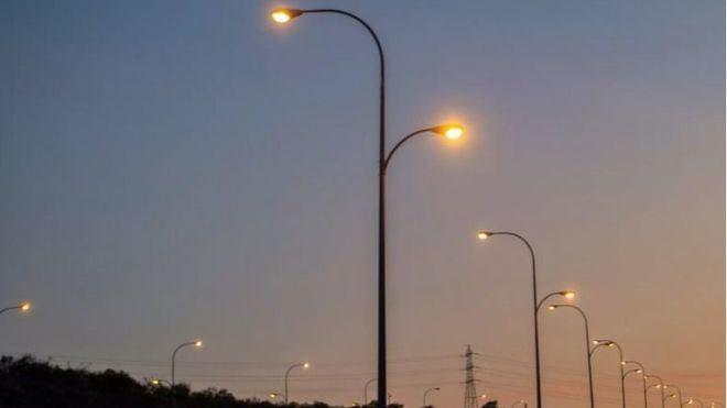 Este domingo baja el precio de la electricidad