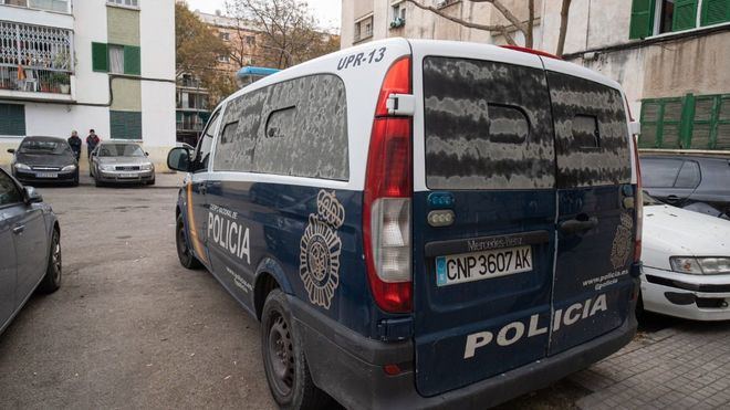 Cae una trama de bolivianos que cobraban a compatriotas parecidos por prestarles el pasaporte