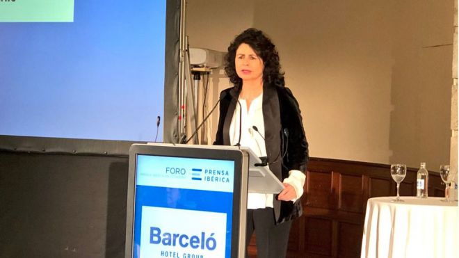 Matilde Asián admite que la fortaleza del euro es una 'amenaza importante' para el turismo