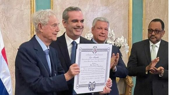 La República Dominicana rinde un emotivo homenaje al hotelero mallorquín Gabriel Escarrer Juliá