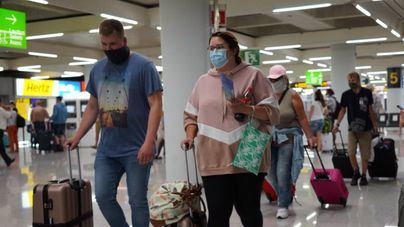 Estas son las condiciones que marca el BOE para el final de las mascarillas en interiores desde hoy