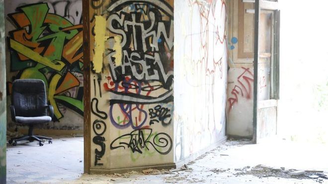 Detenidos cinco menores por una violación grupal a dos niñas de 12 años en Burjassot