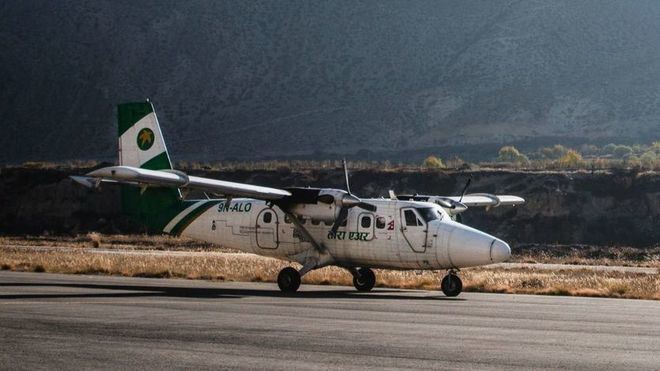 Desaparece un avión con 22 personas a bordo en Nepal