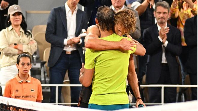 Decimocuarta final para Nadal en Roland Garros tras lesionarse Zverev