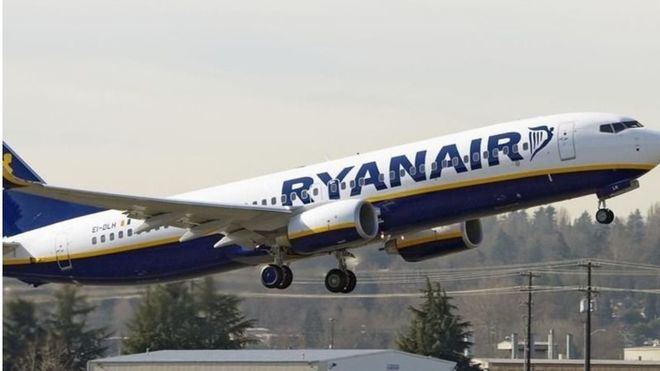 Los trabajadores de Ryanair anuncian 12 días más de huelga en julio