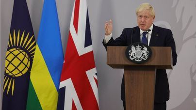 Boris Johnson dimite como primer ministro de Reino Unido