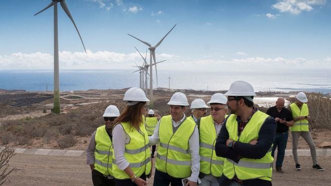 Clavijo: 'Canarias está dando todos los pasos para ligar su futuro a las renovables'