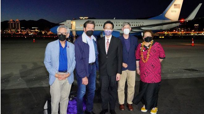 Una delegación de congresistas norteamericanos aterriza en Taiwán