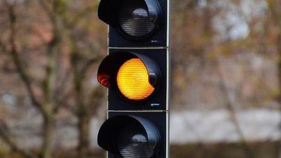 La DGT estudia eliminar el ámbar en algunos semáforos