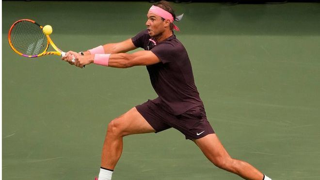 Nadal remonta para seguir en el US Open