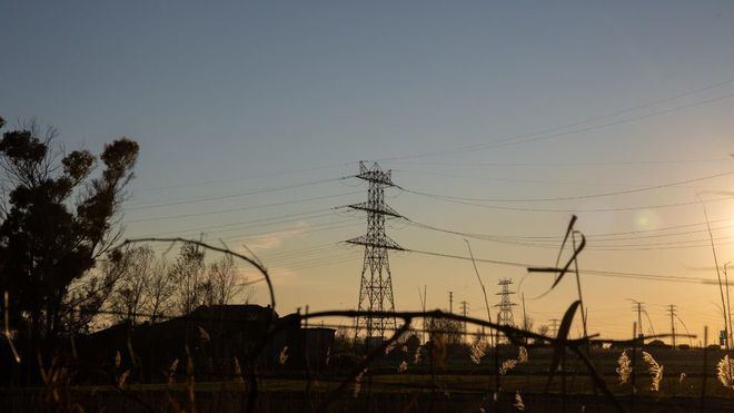 El precio de la luz baja este sábado por tercer día consecutivo