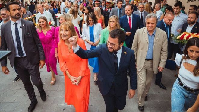 Cataluña celebra su Diada y Aragonés se reafirma: 'Cataluña volverá a votar'