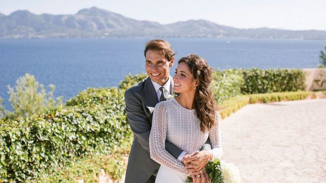 Rafa Nadal y Mery Perelló, padres de un niño