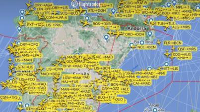 Cerrado parte del espacio aéreo en España por un cohete chino fuera de control