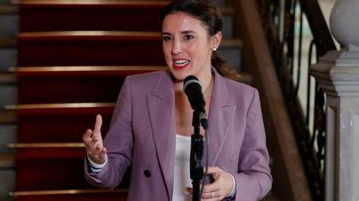 Montero culpa a los jueces "machistas" de la reducción de penas a los violadores