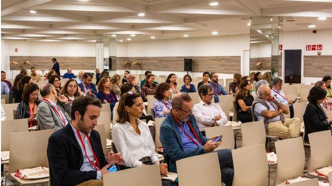 Los jueces reunidos reclaman la dimisión de Montero y Rosell