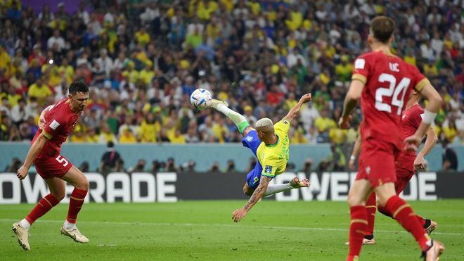 Brasil gana a Serbia