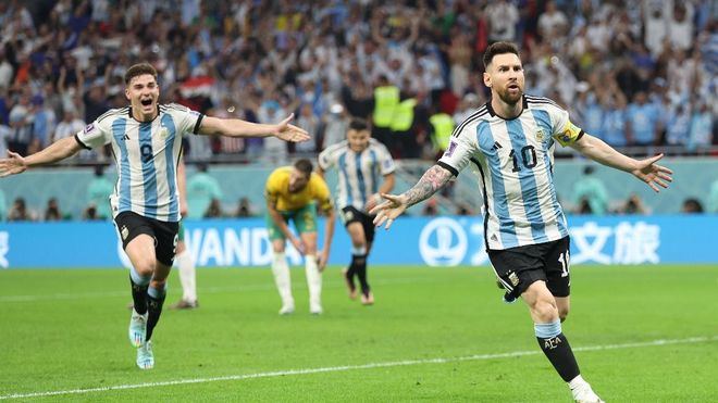 Argentina sufre pero ya está en la antepenúltima ronda