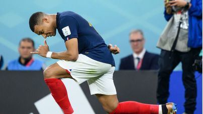 Francia avanza de ronda con un cómodo triunfo