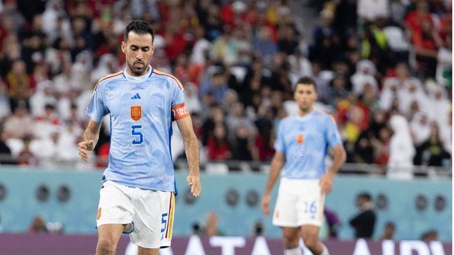 Sergio Busquets anuncia su retirada de la selección española