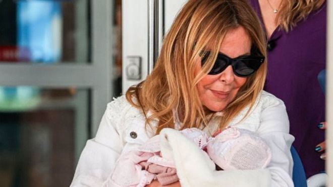 Ana Obregón, madre a los 68 años de una niña por gestación subrogada