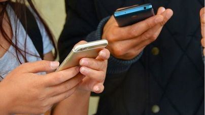 Así intentarán estafarle con SMS en esta campaña de la Renta