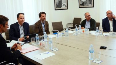Los Cabildos piden más medios aéreos contra incendios fuera de la campaña de verano