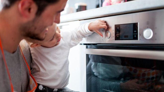 El precio de la luz vuelve a dispararse: un 142 por cien más este lunes