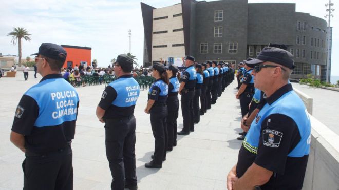Política Territorial dota de equipamiento tecnológico a las policías locales de Canarias
