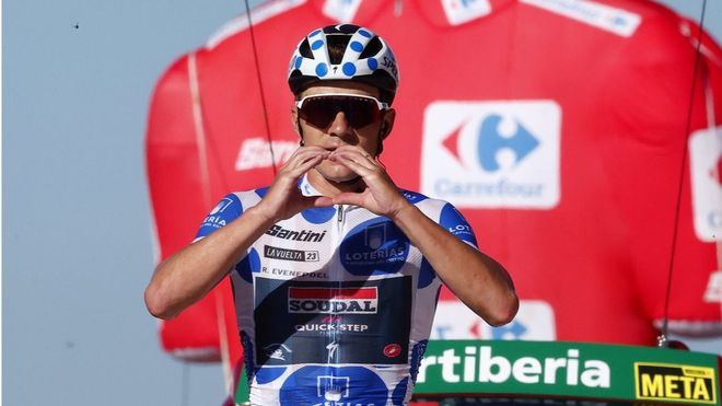 La Vuelta: tercer triunfo de Evenepoel y Mas continúa sexto
