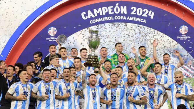 Argentina se lleva la Copa América en una final plagada de incidentes