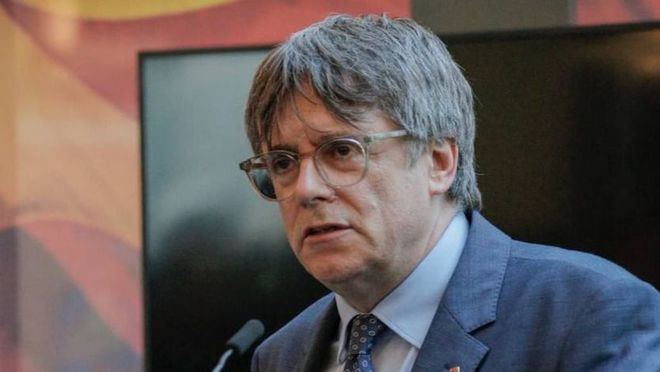 Puigdemont asegura en las redes sociales que ya está en Waterloo