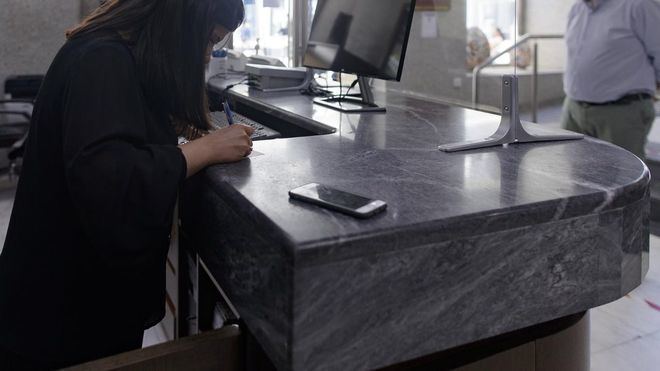 El nuevo sistema de registro de viajeros colapsa en su primer día