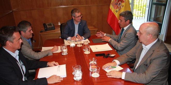 El Estado y Canarias acuerdan la firma del protocolo de obras hidráulicas en septiembre